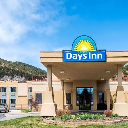 Days Inn By Wyndham Carbondale Exterior foto